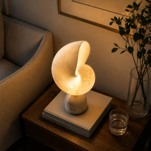 Conch table lamp 3