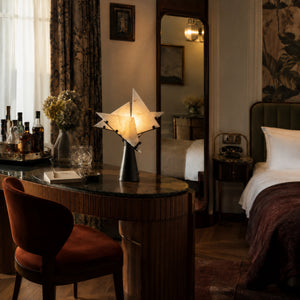 Klythorne Alabaster Table Lamp 4