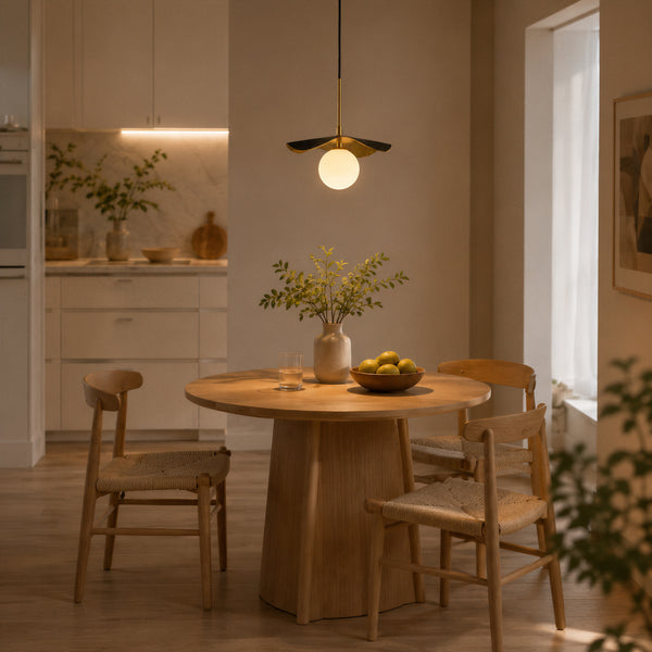 Nerwyn Alabaster Petal Pendant Light 1