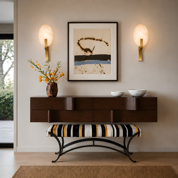 Qovrien Alabaster Wall Light 8